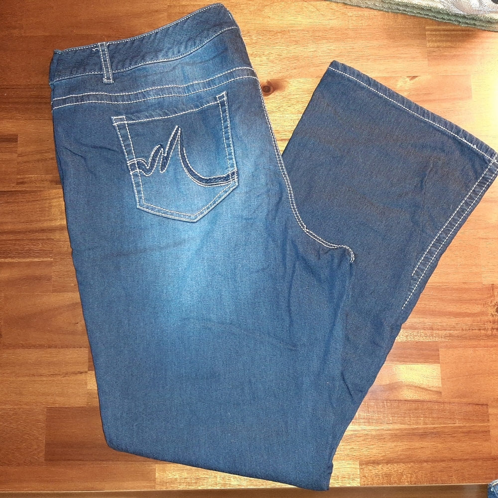 Maurices bootcut jeans
